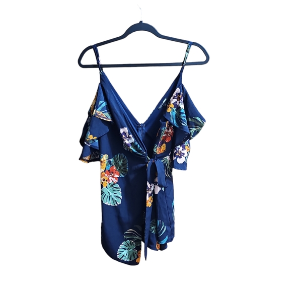 Vidette Floral Romper Fashion Nova - Picture 4 of 4